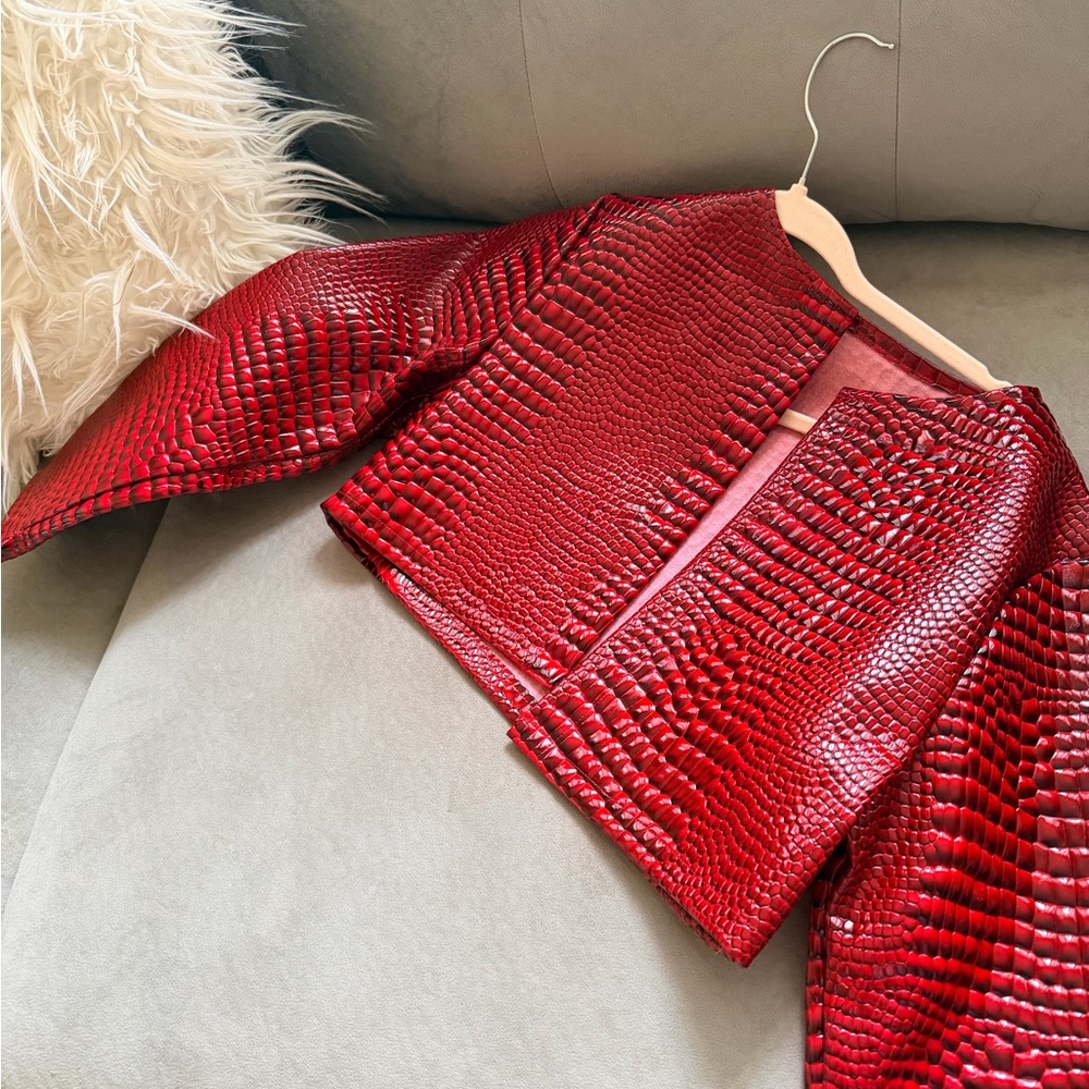 Red Crocodile Pattern Women's Jacket